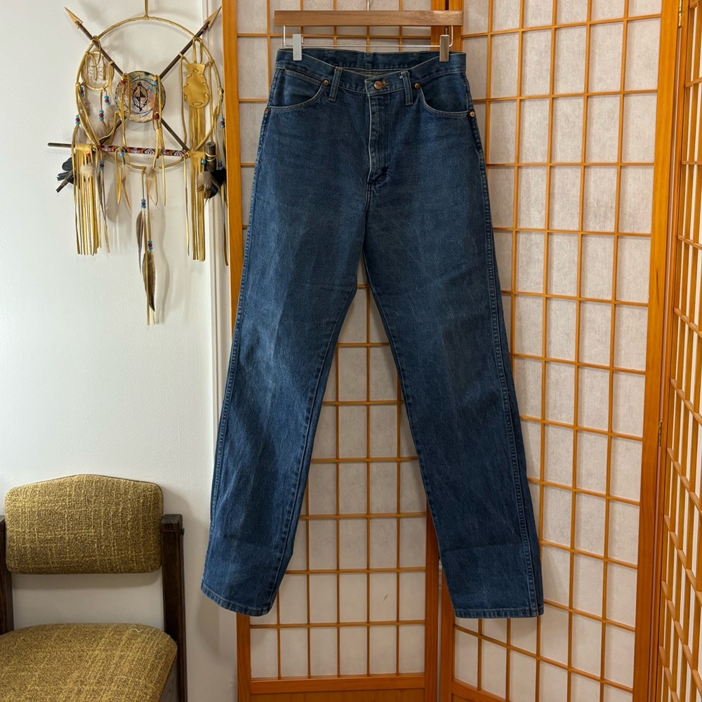 • vintage retro long wranglers dark wash jeans • - Picture 10 of 12